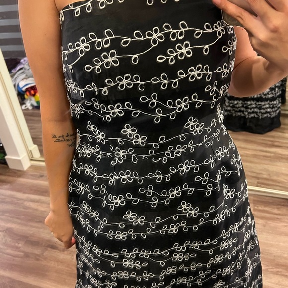black white floral eyelet embroidered gown size 12 - Picture 5 of 11
